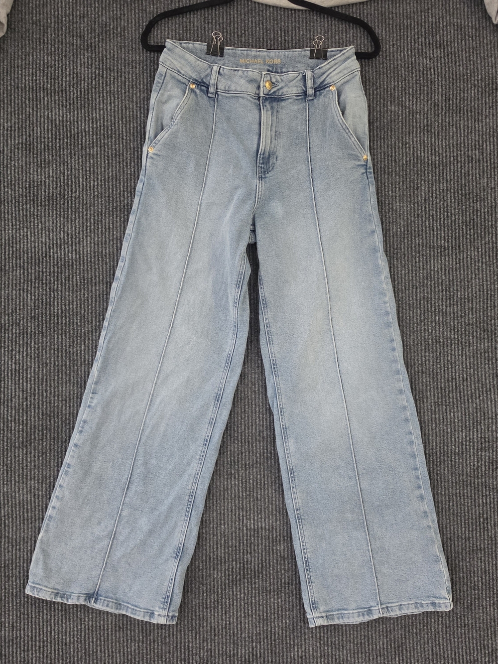 Michael Kors Women's Size 8 Light Wash High-Rise Wide Leg Pintuck Jeans